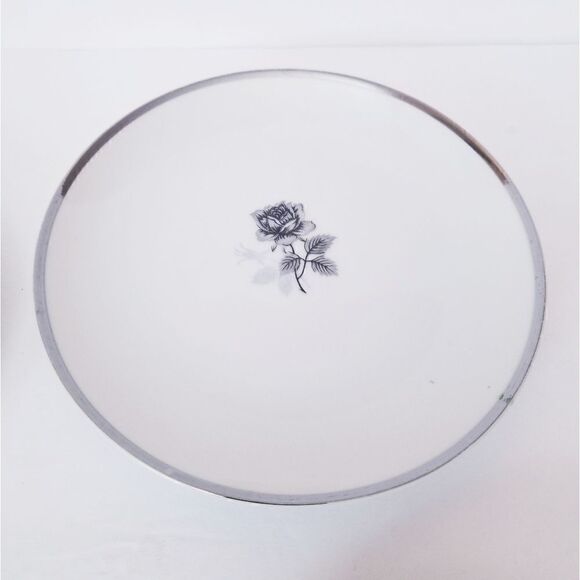 Set of 4 Meito twilight Rose salad plates - Picture 4 of 8